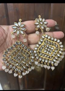 elegant Kundan earrings