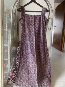 Patterned Sleeveless Kurta with frills