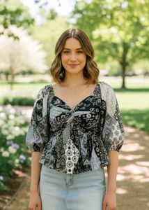 Fitted Sweetheart V-Neck Long Sleeve Blouse Top