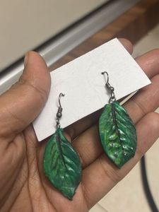 Leaf Design Dangle Earrings