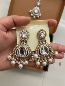 Exquisite Kundan Pearl Jewellery Set