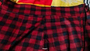 Women's Checked Trousers For Daily Wear
