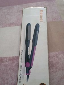 Kemei Professional Hair Straightener