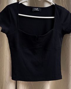 Chic Black Fitted Top