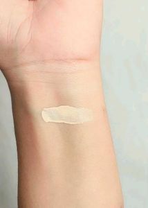 Lakme Skin Perfecting Tint