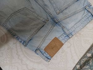 Light Wash Wide Leg Jeans
