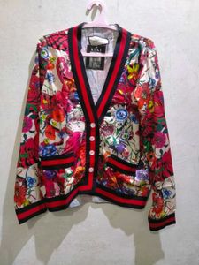 Floral V-Neck Button-Up Jacket.