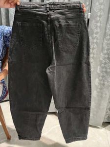 Stylish Dark Wash Mom Jeans
