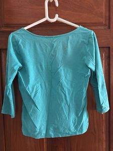 Teal V-Neck 3/4 Sleeve Tee