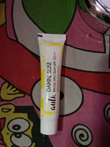 SUNSCREEN 💗☺️