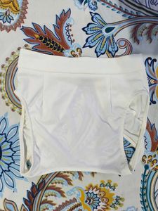 Stylish White V-Neck Tank Top