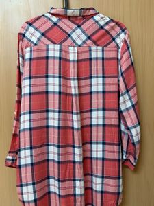 Chic Plaid Button-Up Shirt