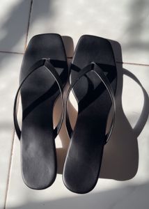 Chic Black Square Toe Flip Flops