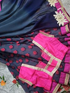 Beautiful Heavy Border Saree with Stitched Blouse