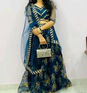Stunning Floral Print Lehenga Choli Set