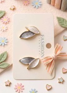 Fashionable Leaf &amp; Pearl Earrings Set