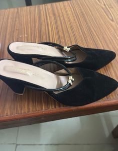 black Velvet and Brown Bow Heels
