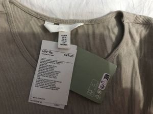 H&amp;M T-shirt (medium)