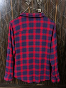 Red &amp; Blue Plaid Button-Up Shirt