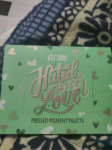 s.f.r color Hated With Love Palette