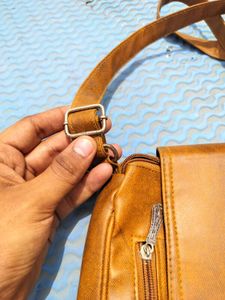 👝UNIQUE SLINGBAG PREMIUM