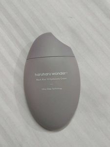 Haruharu Wonder Black Rice Hyaluronic Cream