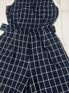 Chic Grid Print Sleeveless Jumpsuit