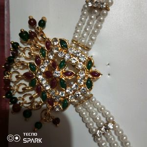 Unused Jewellery Set