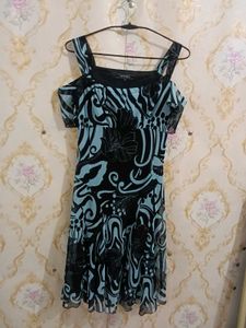 Chic Blue & Black Floral Print Dress