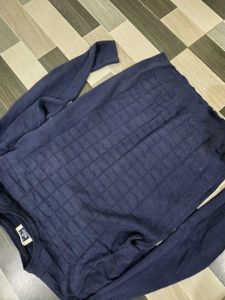 Men's Blue Knit Pullover Sweater