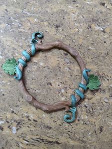 Vine and Grape Themed Accessory Set