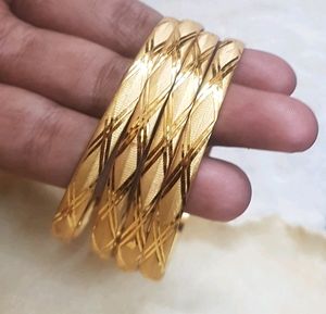 R13 goldplated banglea
