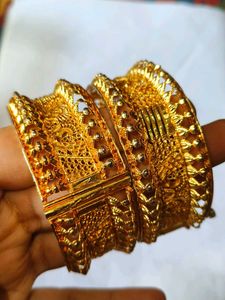 Exquisite Gold Tone Designer Bangles