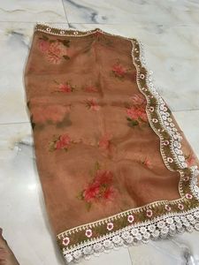 woman cotton Embroidered Kurta Set with orgenza