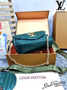 Louis Vuitton Crossbody Bag 😍