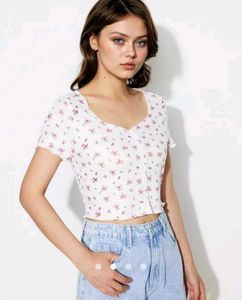 Printed floral top🌸 ( Summer )