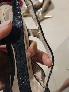 Stylish Black Strappy Heels