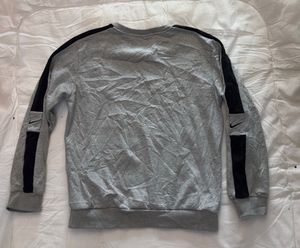 Nike Grey Crewneck Sweatshirt