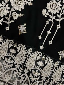 Elegant Black Embroidered Pakistani Kurta set
