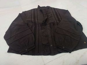 black shirt for women