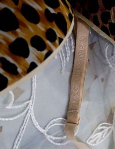 Dolce &amp; Gabbana signature leopard print bra