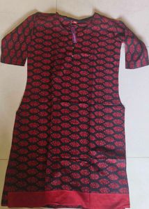 Stylish Red & Black Printed Kurta