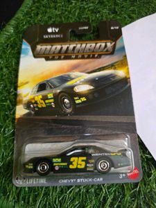 Matchbox cars set of 9