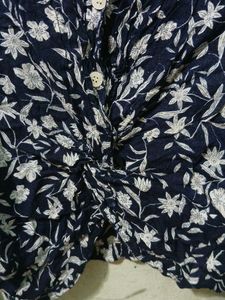Chic Floral Print Twist-Front Top