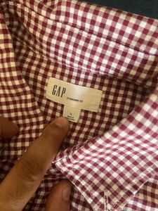 GAP SHIRT - Men's Red Gingham Button-Down Shir