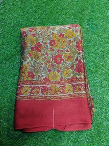 Beautiful Floral Print Saree