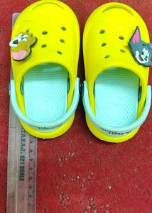 Cute Yellow Tom &amp; Jerry Clogs