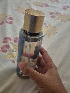 victoria secret perfume