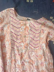 short height girl kurta set