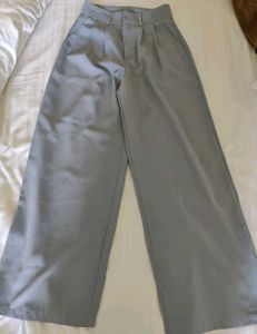 Women's Light Grey &amp; Blue Pleated Pants